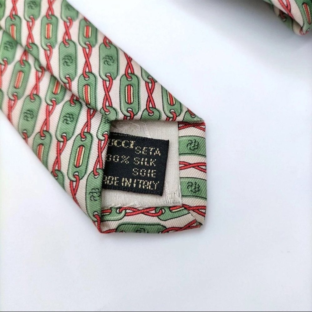 GUCCI necktie in green, red, and beige - Picture 8 of 14